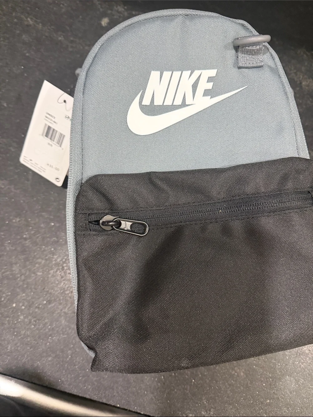 Nike insulated lunch box